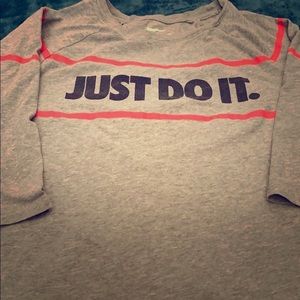 Nike t shirt